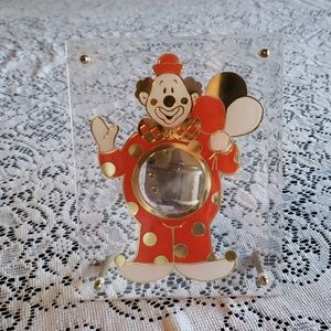 Happy Clown Musical Stand.